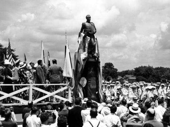 Simon Bolivar Statue in Bolivar, Missouri